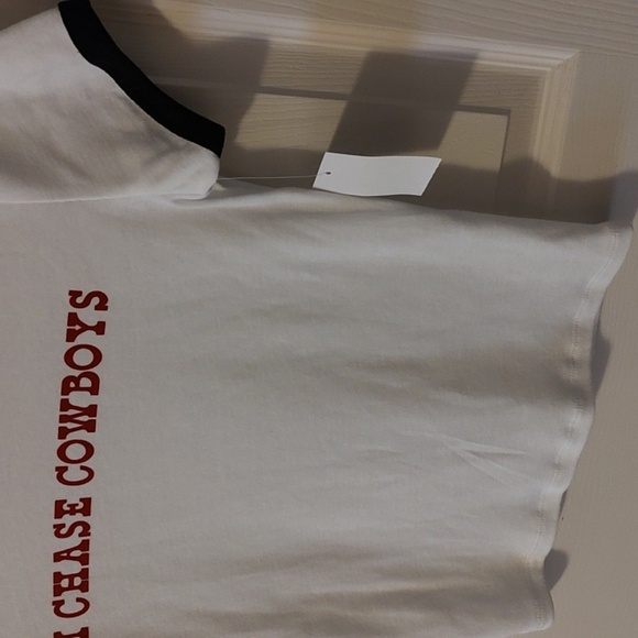 Social Edition White T-Shirt with Red Text - Picture 5 of 5